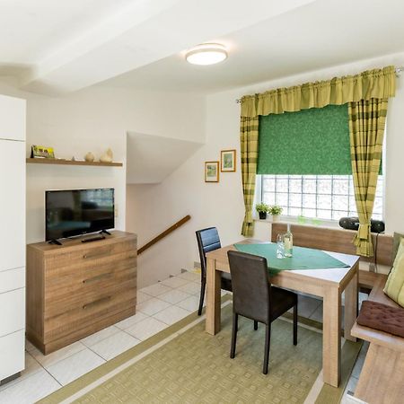 Weingut Apartment Hildegard Gangl Illmitz Dış mekan fotoğraf