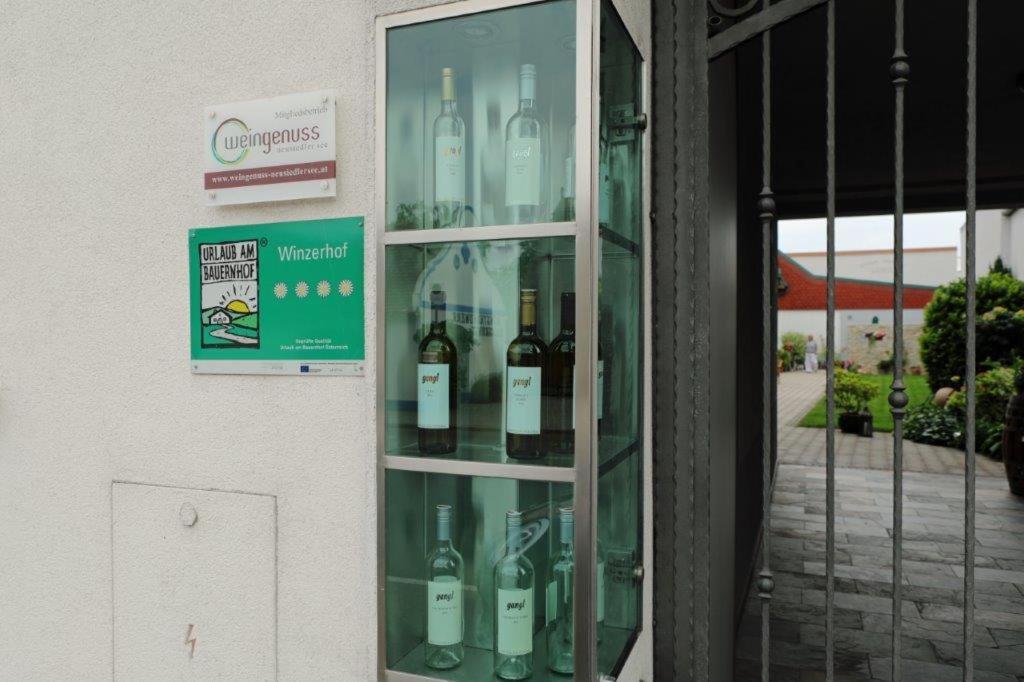 Weingut Apartment Hildegard Gangl Illmitz Dış mekan fotoğraf