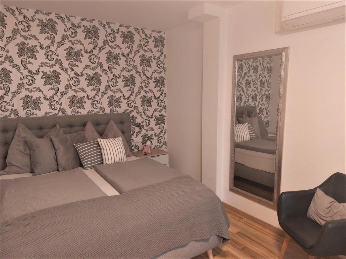 Weingut Apartment Hildegard Gangl Illmitz Dış mekan fotoğraf